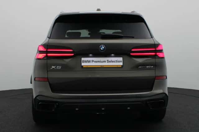 BMW X5 (2026) thumbnail 5