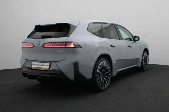 BMW iX3 (2026) thumbnail 2