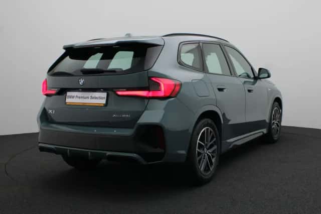 BMW X1 (2025) thumbnail 2