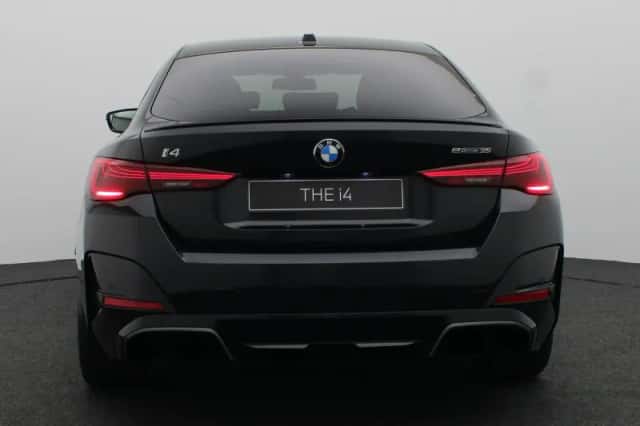 BMW i4 (2026) thumbnail 5