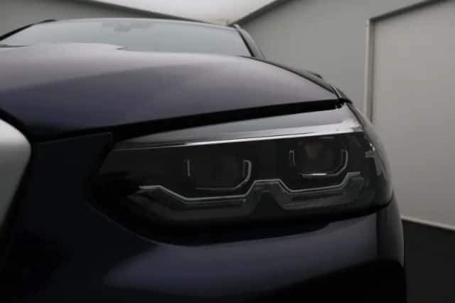 BMW X3 (2023) thumbnail 6