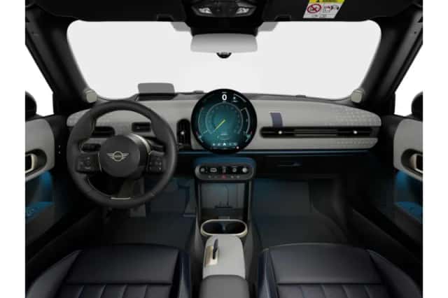 MINI Cabrio (2026) thumbnail 3