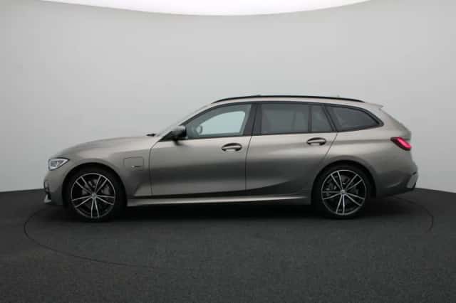 BMW 3-Serie (2022) thumbnail 4