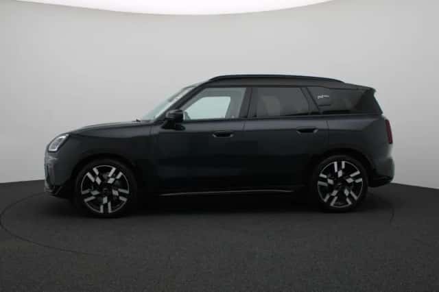 MINI Countryman (2024) thumbnail 4