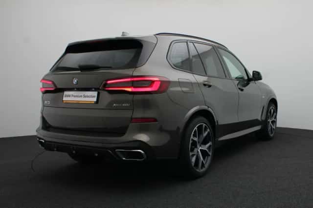 BMW X5 (2022) thumbnail 2