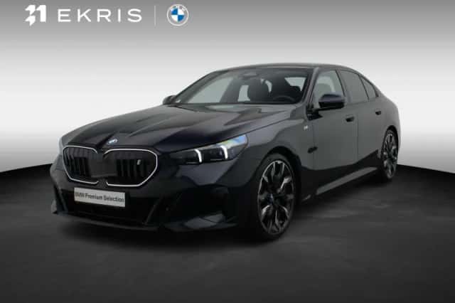 BMW i5 (2025) thumbnail 1