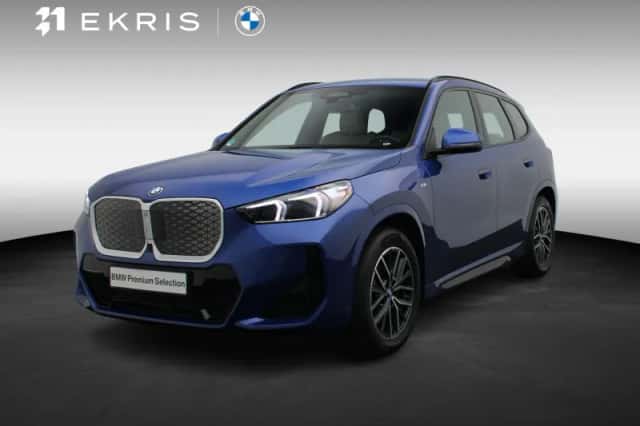 BMW iX1 (2025) thumbnail 1