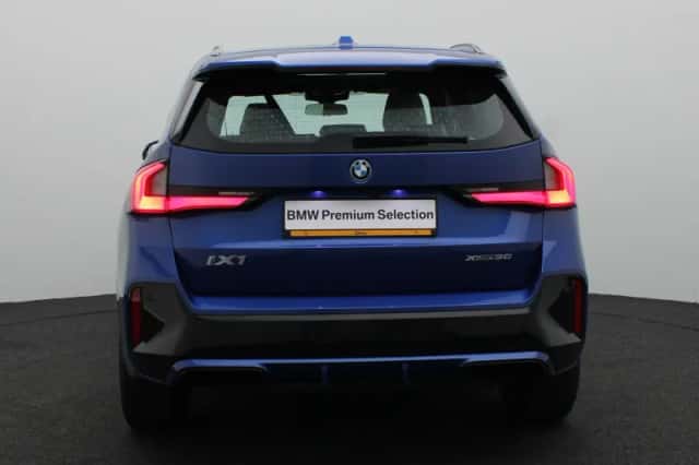 BMW iX1 (2025) thumbnail 5