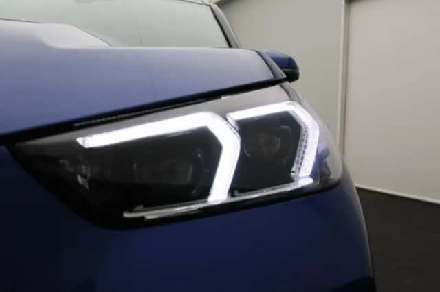 BMW iX1 (2025) thumbnail 6