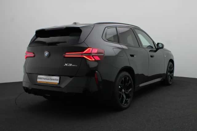 BMW X3 (2025) thumbnail 2
