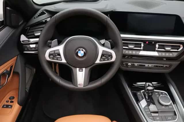 BMW Z4 (2026) thumbnail 6