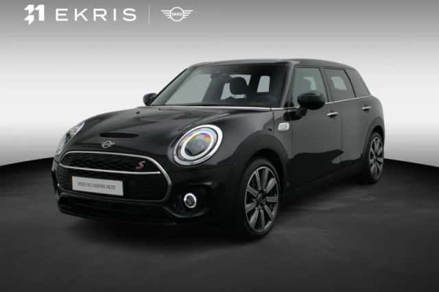 MINI Clubman (2024) thumbnail 1