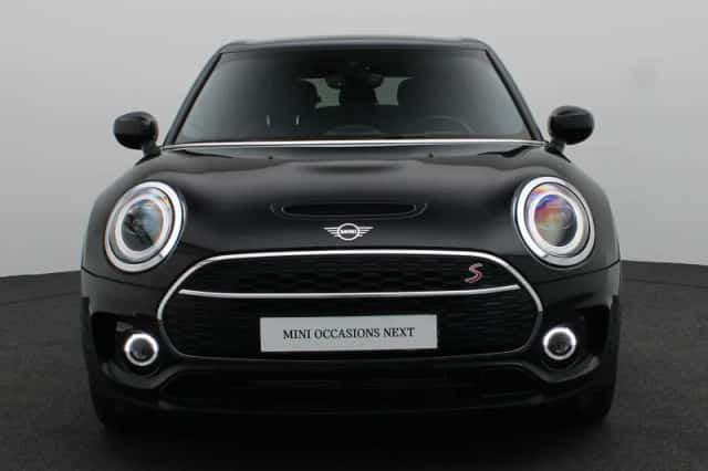 MINI Clubman (2024) thumbnail 3