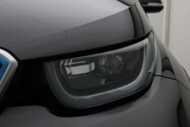 BMW i3 (2021) thumbnail 6