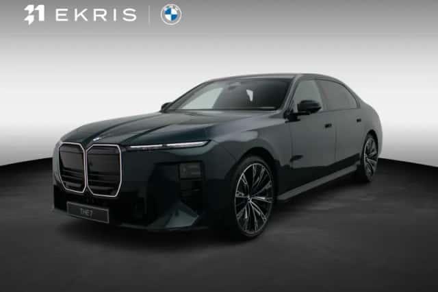 BMW i7 (2026) thumbnail 1