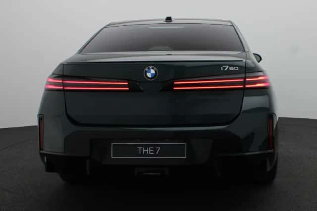 BMW i7 (2026) thumbnail 5