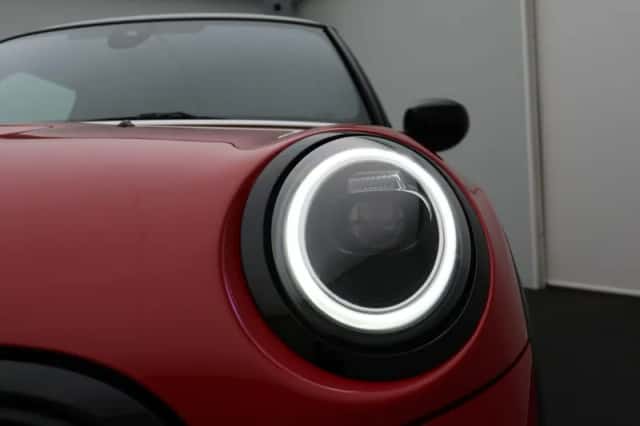 MINI Mini Electric (2022) thumbnail 6