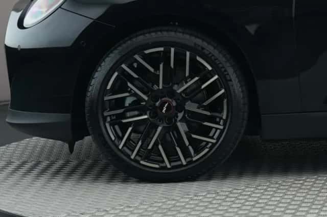 MINI Mini Electric (2025) thumbnail 4