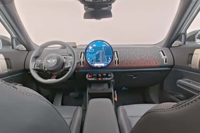 MINI Countryman (2025) thumbnail 4