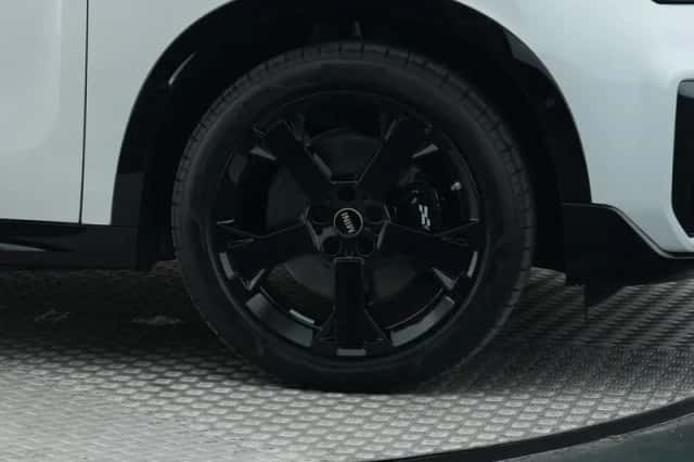 MINI Countryman (2025) thumbnail 4
