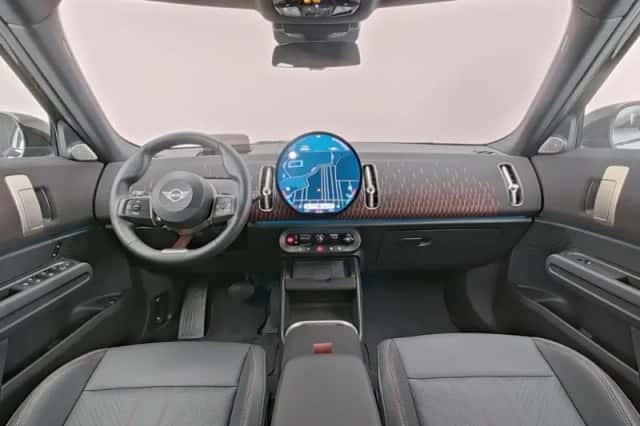MINI Countryman (2025) thumbnail 4