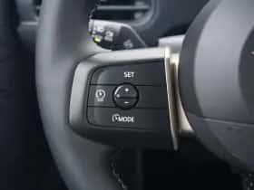 MINI Cooper (2024) thumbnail 12
