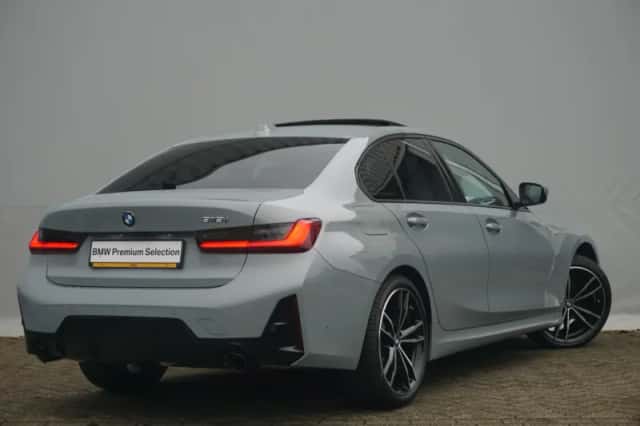 BMW 3-Serie (2025) thumbnail 2