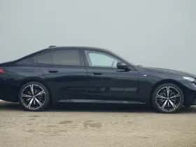BMW i5 (2025) thumbnail 3