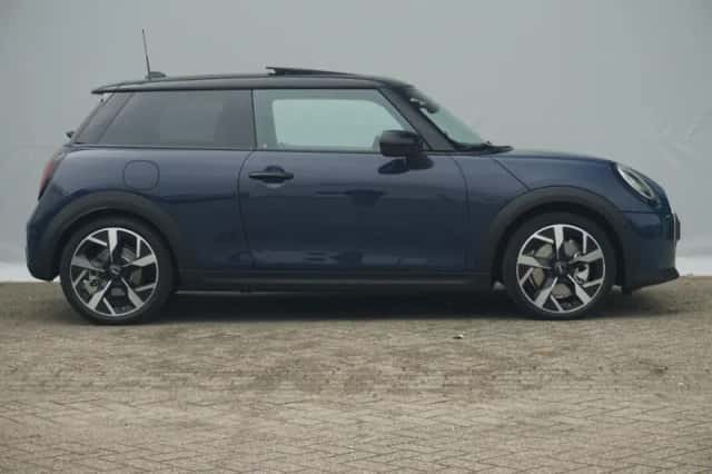 MINI 3-Deurs (2025) thumbnail 4