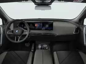 BMW iX (2026) thumbnail 3