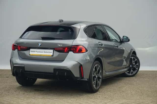 BMW 1-Serie (2025) thumbnail 2