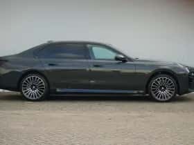 BMW 7-Serie (2025) thumbnail 5