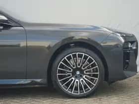 BMW 7-Serie (2025) thumbnail 6