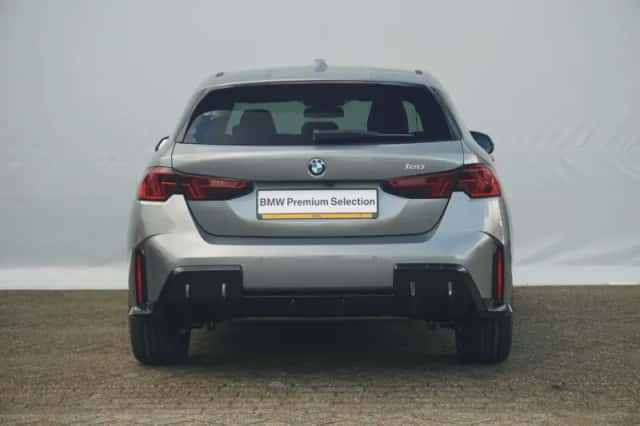 BMW 1-Serie (2025) thumbnail 4