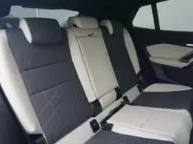BMW iX2 (2025) thumbnail 10