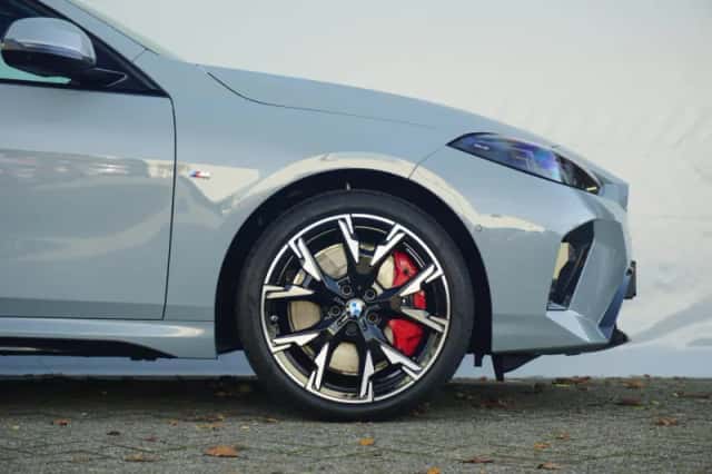 BMW 2-Serie (2025) thumbnail 6