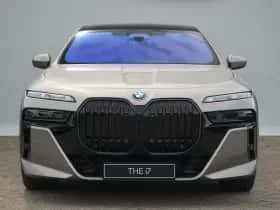BMW i7 (2026) thumbnail 3