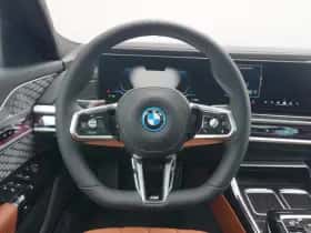 BMW i7 (2026) thumbnail 9
