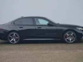 BMW i5 (2025) thumbnail 4