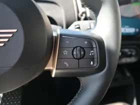 MINI Countryman (2025) thumbnail 9