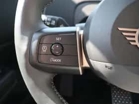 MINI Countryman (2025) thumbnail 10