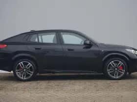 BMW X2 (2024) thumbnail 5