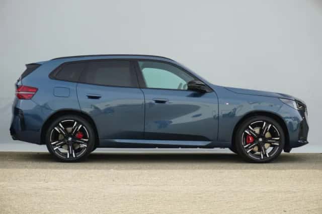 BMW X3 (2026) thumbnail 4