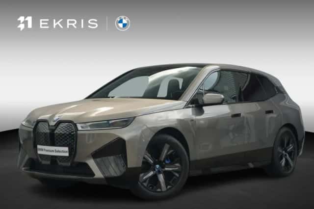 BMW iX (2024) thumbnail 1