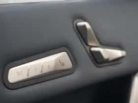 BMW iX (2024) thumbnail 12