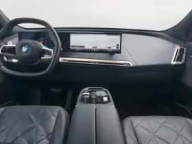 BMW iX (2024) thumbnail 7
