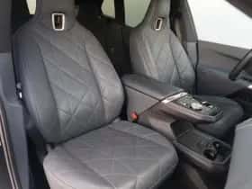 BMW iX (2024) thumbnail 8