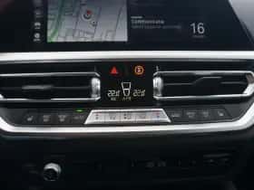 BMW M4 (2023) thumbnail 35