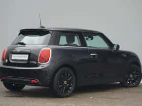 MINI 3-deurs (2023) thumbnail 2