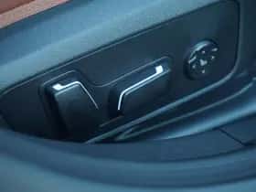 BMW i4 (2026) thumbnail 10